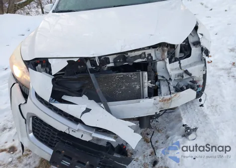 2015 Chevrolet Malibu 1Lt из США, поврежденный, VIN 1G11C5SL0FF188579